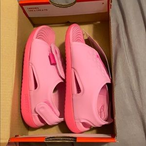 Toddler Nike slides
